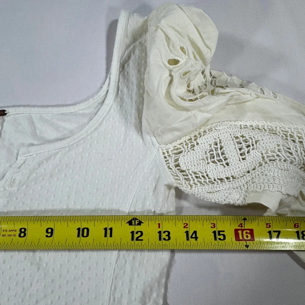 Free People Brunch Date‎ Knit Top Crochet Lace Puff Sleeve XS Boho Whimsical